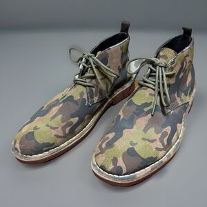 Men's GRAY Saks Fifth Avenue Suede Lace Up Camo Dress Boots Size 8M